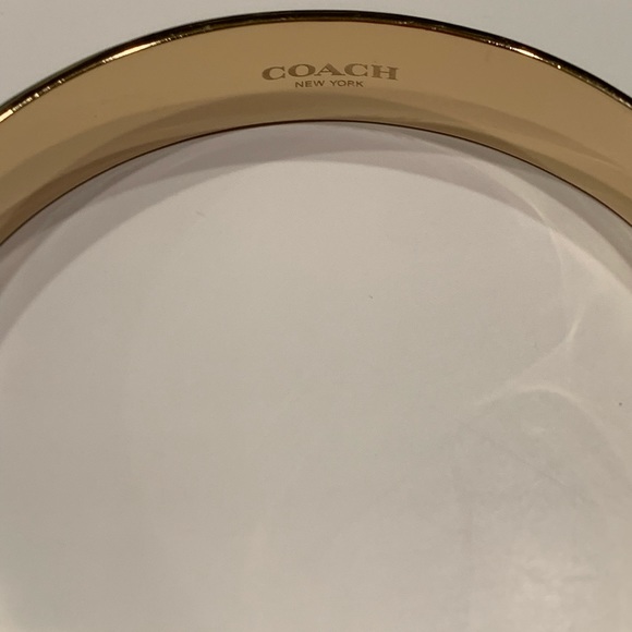 COACH Signature Enamel Bangle (Condition: New) - Picture 3 of 5